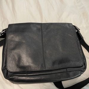 Messenger Laptop Bag (Genuine Leather) Crossbody- Fossil Brand